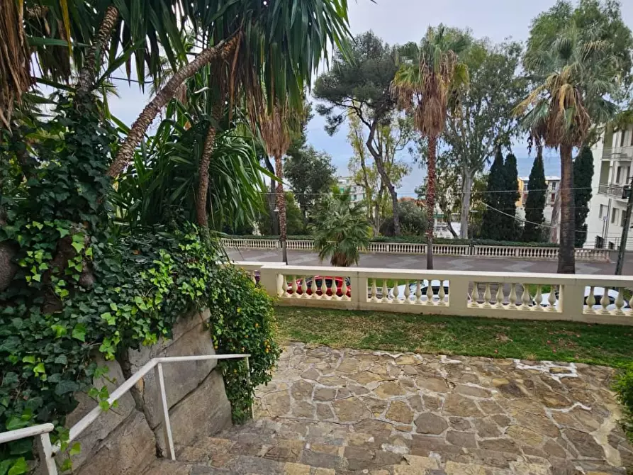 Immagine 1 di Appartamento in vendita  in VIA Cavalieri Rodi a Ospedaletti
