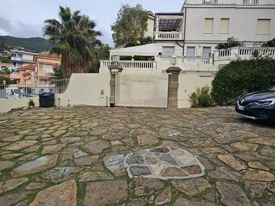 Immagine 21 di Appartamento in vendita  in VIA Cavalieri Rodi a Ospedaletti