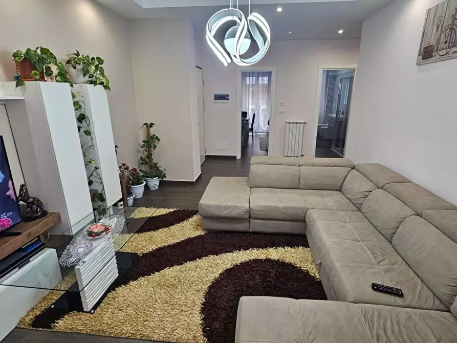 Immagine 1 di Appartamento in vendita  in VIA Sottoconvento a Ventimiglia