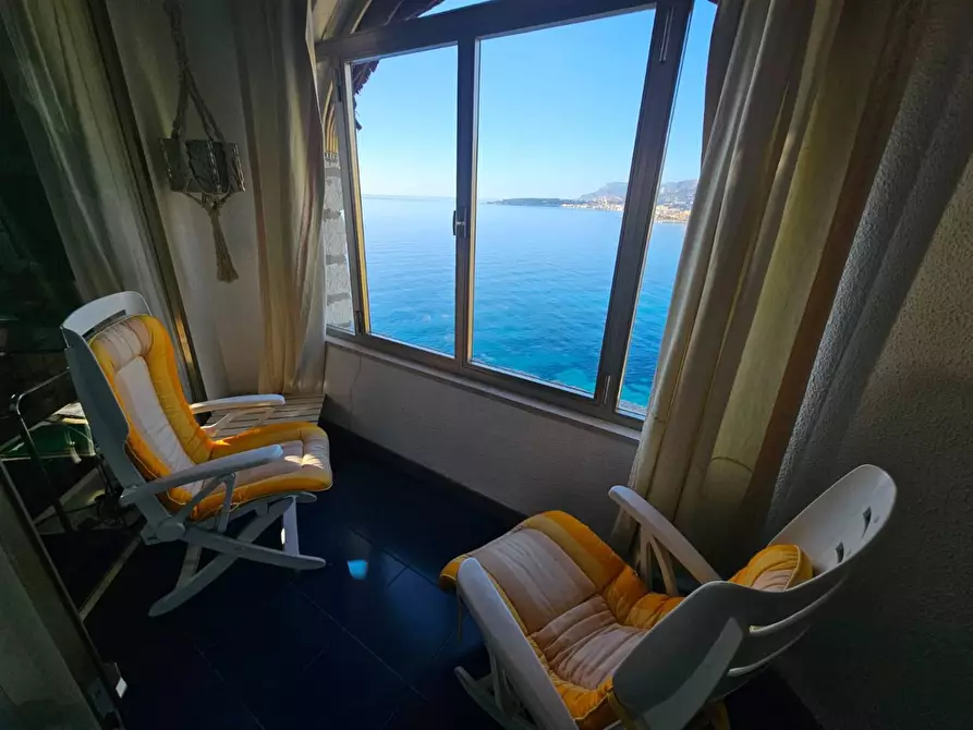 Immagine 2 di Appartamento in vendita  in CORSO Mentone 89 a Ventimiglia