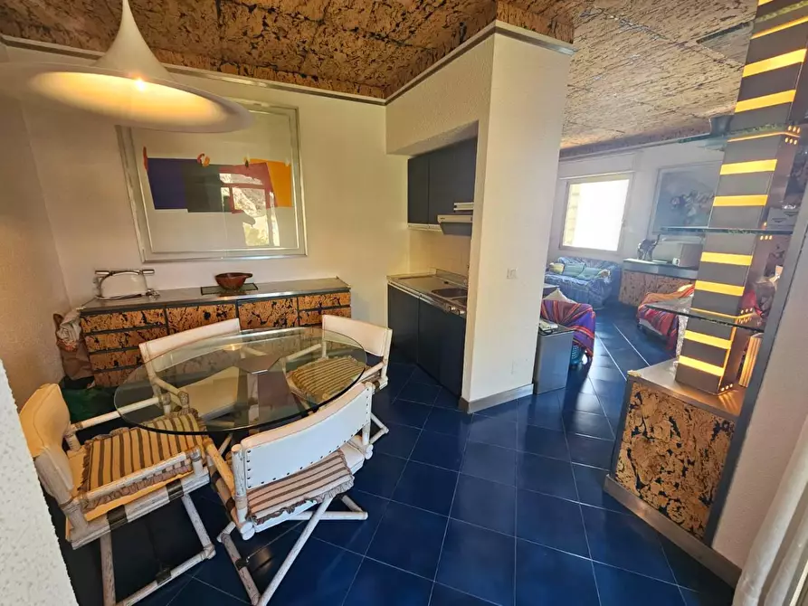 Immagine 8 di Appartamento in vendita  in CORSO Mentone 89 a Ventimiglia