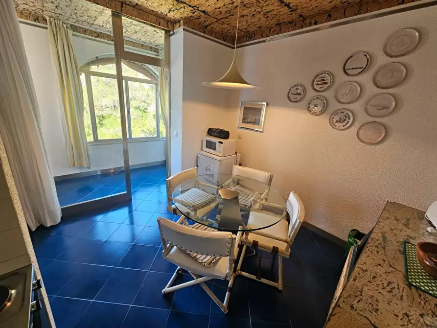 Immagine 10 di Appartamento in vendita  in CORSO Mentone 89 a Ventimiglia