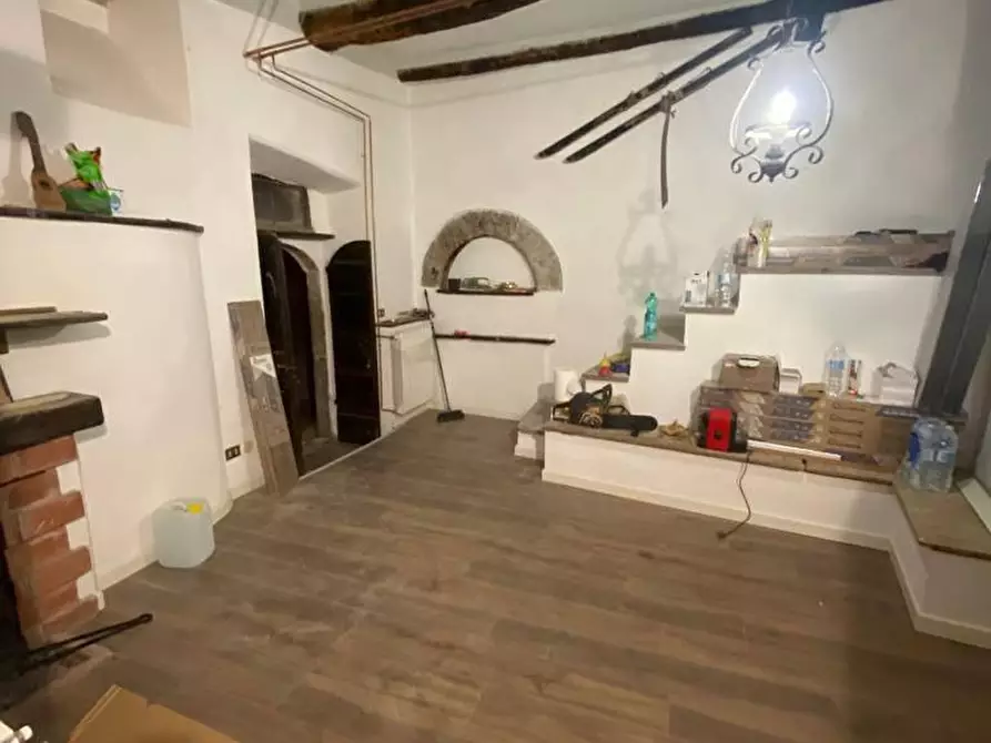 Immagine 1 di Casa indipendente in vendita  in VIA lunga a Lucoli