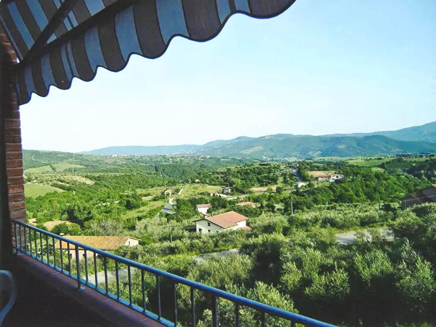 Immagine 1 di Appartamento in vendita  a Panicale