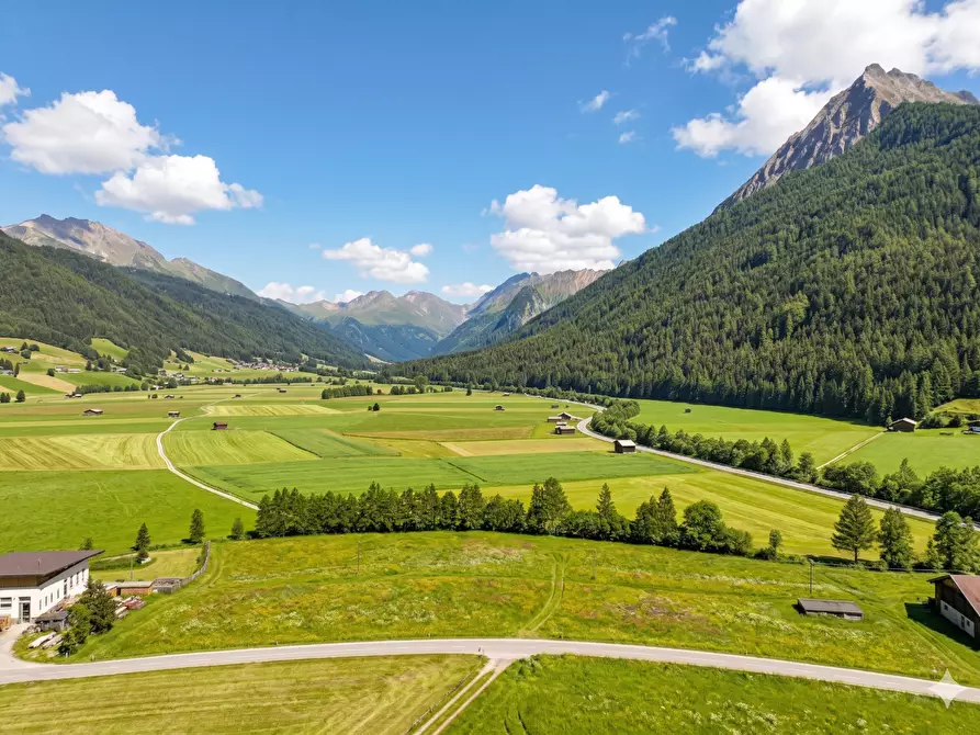 Immagine 1 di Attività commerciale in vendita  in VIA Fussendrass a Val Di Vizze .Pfitsch.