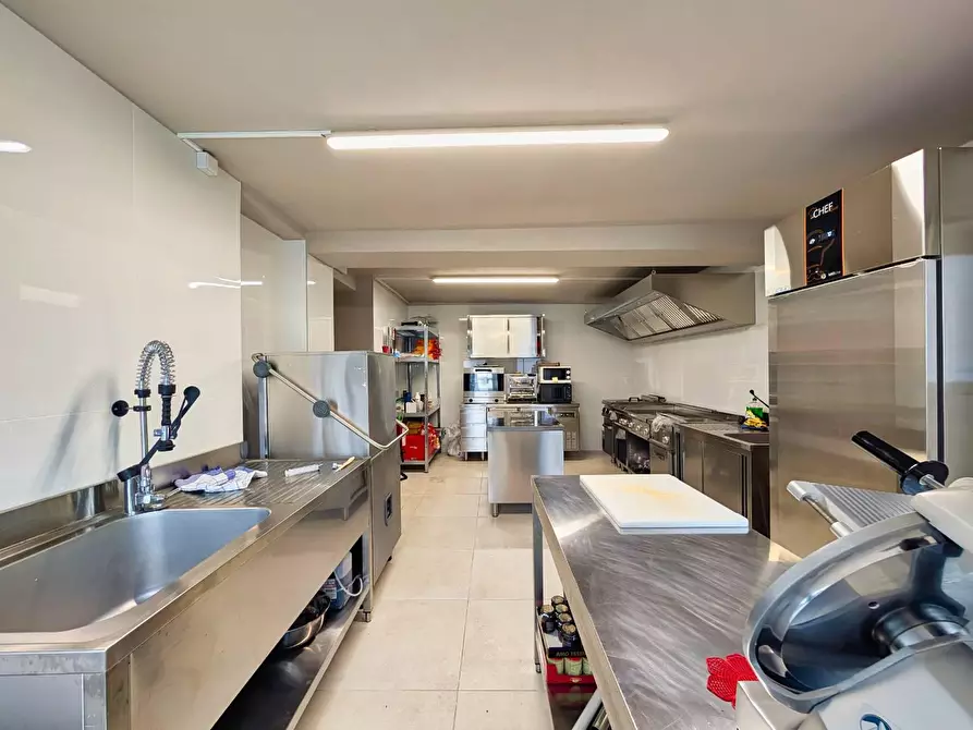 Immagine 13 di Bar / Ristorante in affitto  in VIA Via San Valentino a Brennero .Brenner.