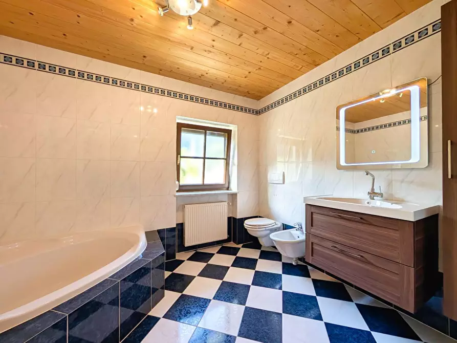 Immagine 11 di Appartamento in vendita  in VIA Roma a Brennero .Brenner.