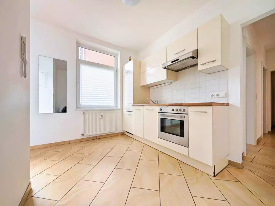 Immagine 1 di Appartamento in vendita  in VIA a Brennero .Brenner.