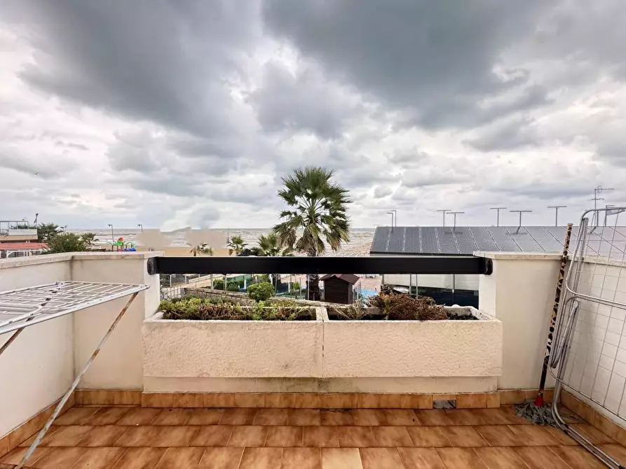 Immagine 22 di Appartamento in vendita  in VIALE tevere a Silvi