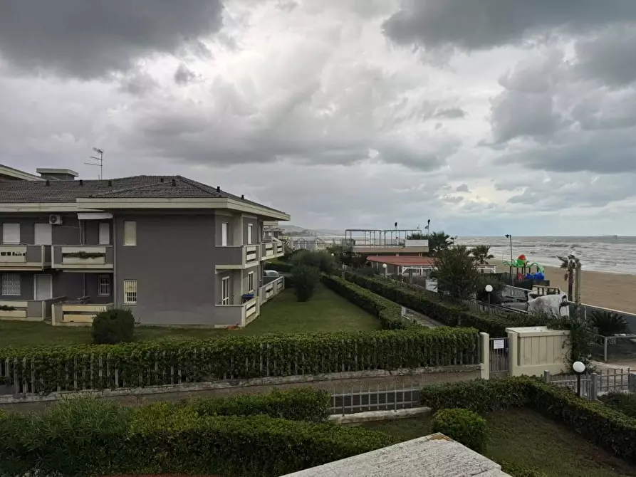 Immagine 9 di Appartamento in vendita  in VIALE tevere a Silvi