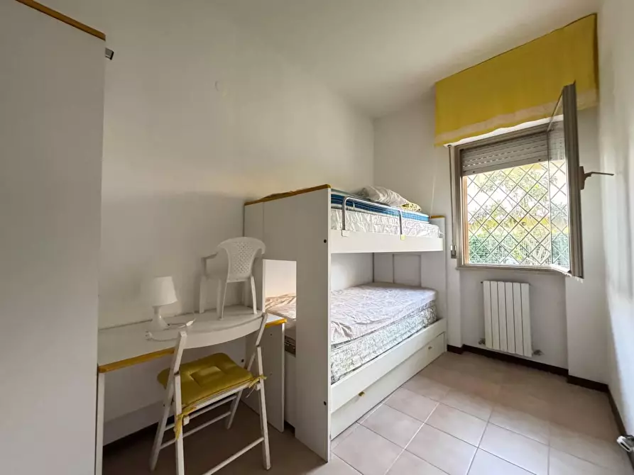 Immagine 12 di Appartamento in vendita  in VIA figlie della sapienza a Silvi