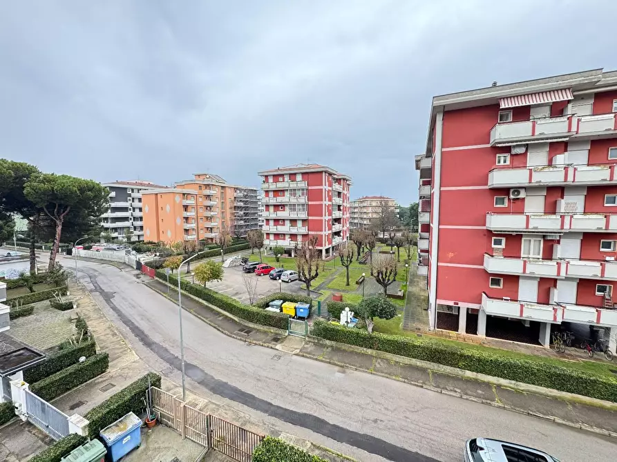 Immagine 19 di Appartamento in vendita  in VIA Piave 40 a Silvi