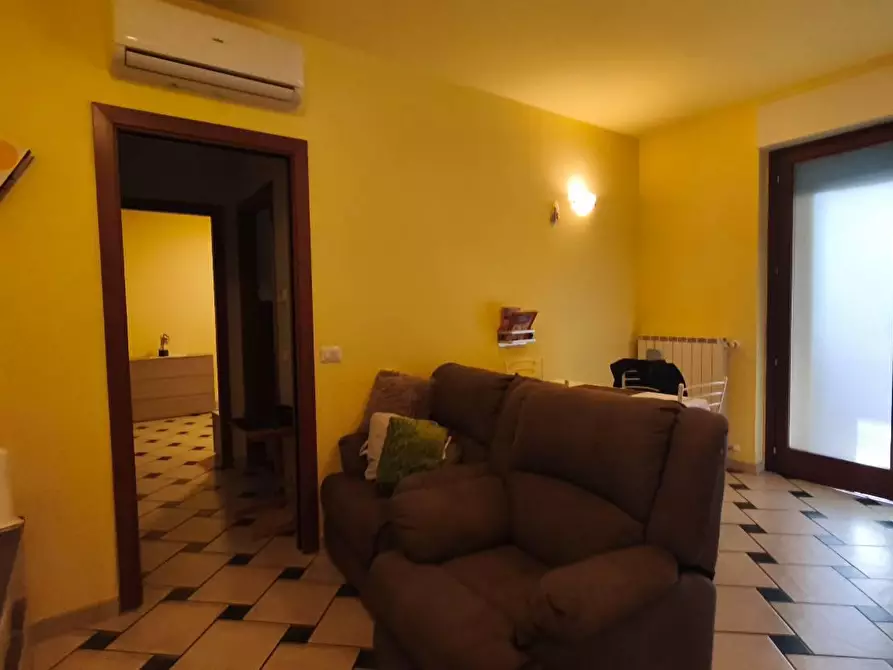 Immagine 4 di Appartamento in vendita  in VIA Fratelli Bandiera 11 a Montesilvano