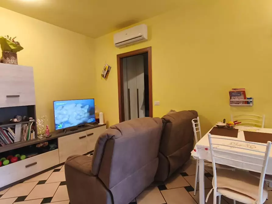 Immagine 2 di Appartamento in vendita  in VIA Fratelli Bandiera 11 a Montesilvano