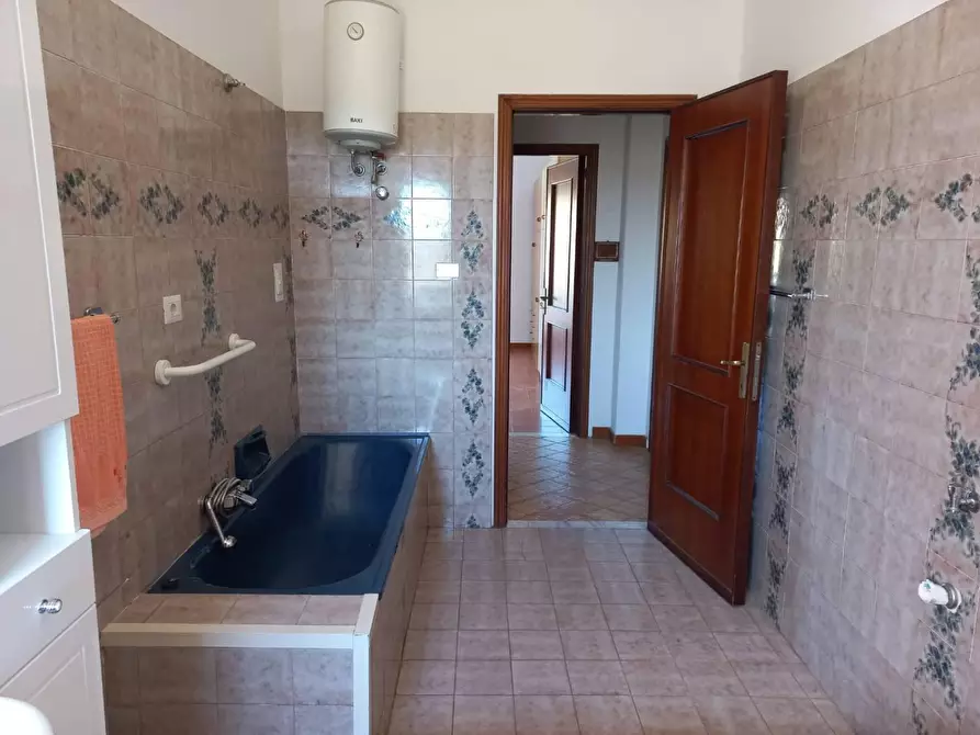 Immagine 16 di Villa in vendita  in Nino Bixio 11 a Domusnovas