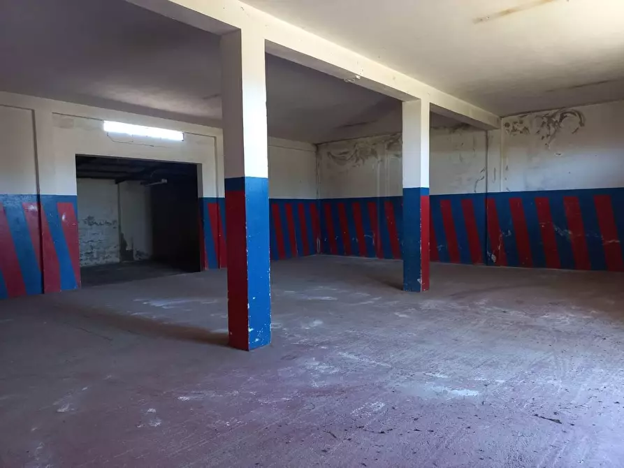 Immagine 22 di Villa in vendita  in Nino Bixio 11 a Domusnovas