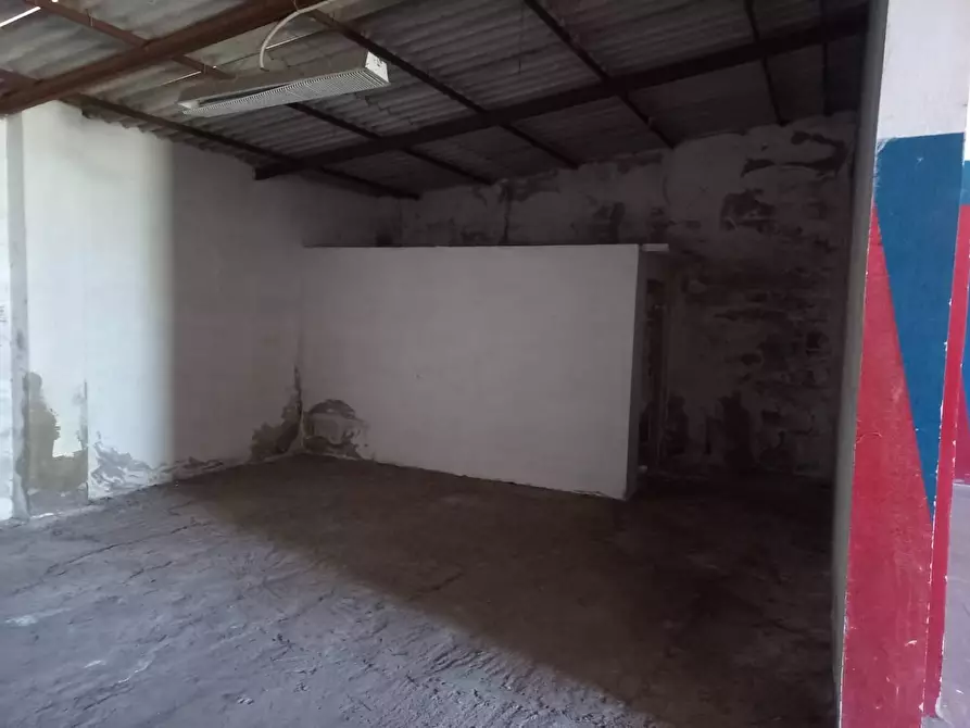 Immagine 21 di Villa in vendita  in Nino Bixio 11 a Domusnovas