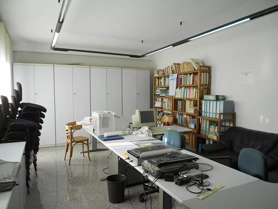 Immagine 2 di Ufficio in vendita  in Valverde 0 a Iglesias