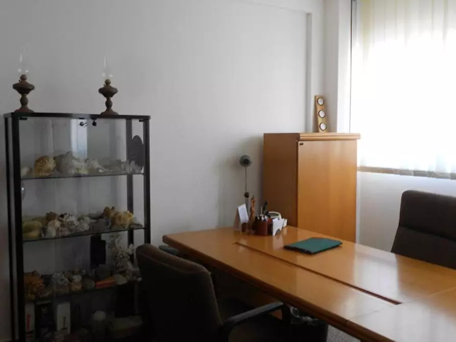 Immagine 5 di Ufficio in vendita  in Valverde 0 a Iglesias