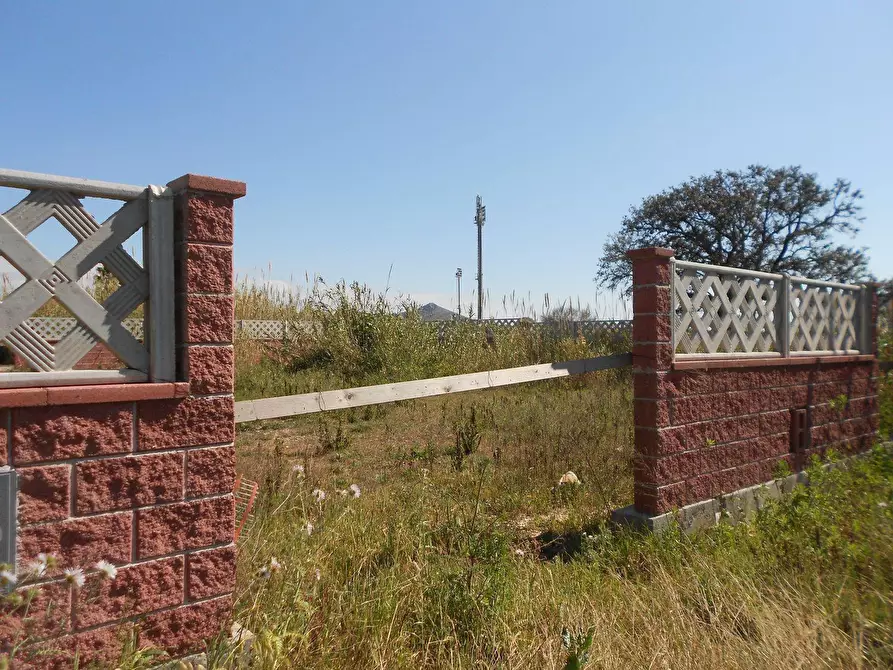 Immagine 1 di Terreno residenziale in vendita  in Dei Giacinti 0 a Carbonia