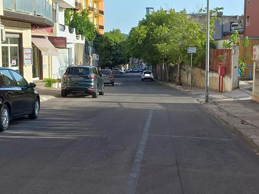 Immagine 10 di Locale commerciale in vendita  in San Leonardo 0 a Iglesias