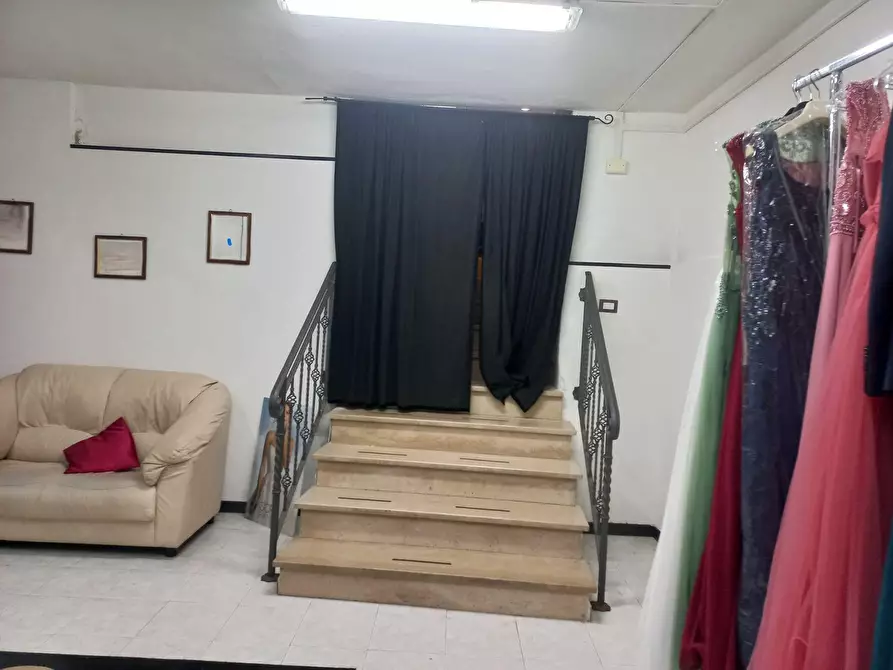 Immagine 3 di Locale commerciale in vendita  in Martini 0 a Iglesias