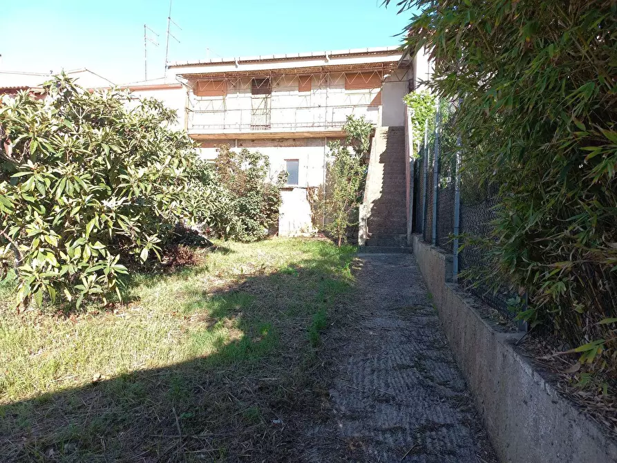 Immagine 4 di Appartamento in vendita  in Stazione 0 a Villamassargia