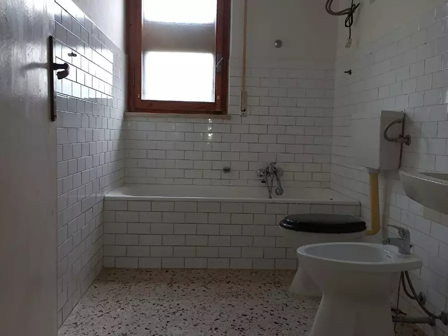 Immagine 10 di Appartamento in vendita  in Alessandro Volta 0 a Iglesias