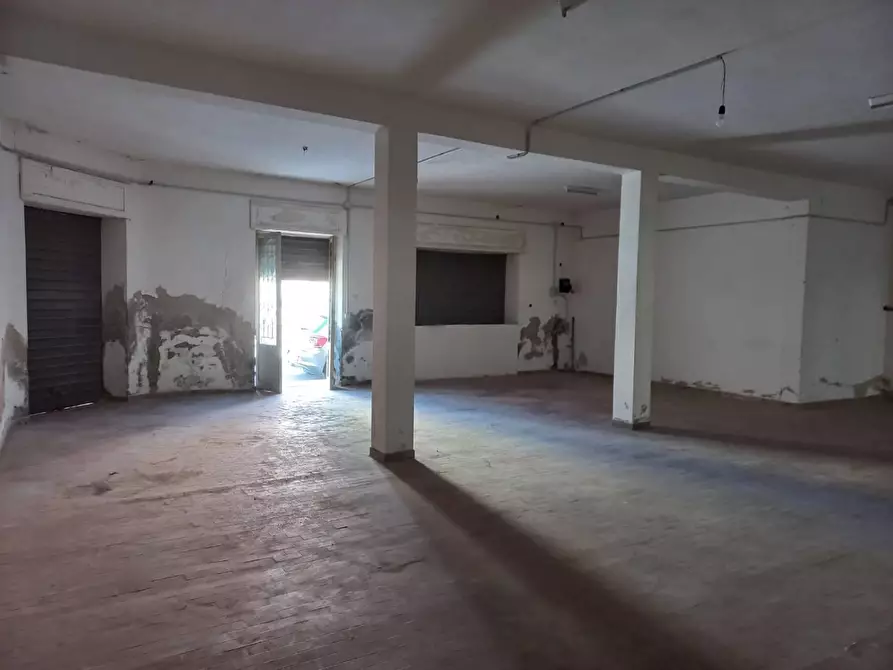 Immagine 14 di Palazzo in vendita  in VIA Tenente Cacciarru a Iglesias