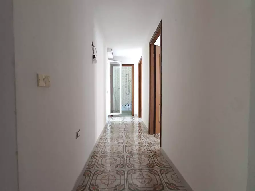 Immagine 9 di Palazzo in vendita  in VIA Tenente Cacciarru a Iglesias