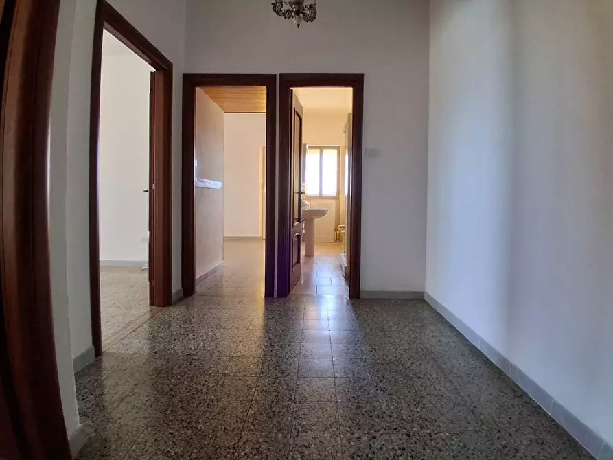 Immagine 16 di Appartamento in vendita  in VIA Sulcis a Iglesias