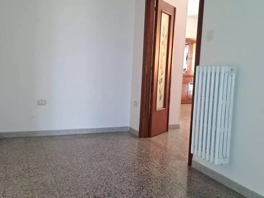Immagine 3 di Appartamento in vendita  in VIA Sulcis a Iglesias