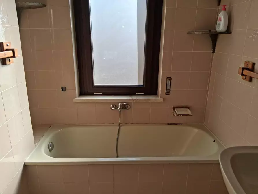 Immagine 21 di Appartamento in vendita  in VIA Guicciardini a Iglesias