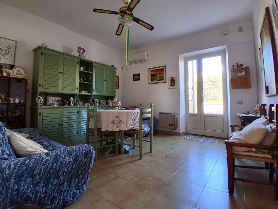 Immagine 7 di Villa in vendita  in VIA Deledda a Santadi