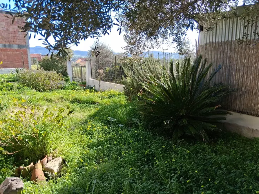 Immagine 29 di Villa in vendita  in VIA Deledda a Santadi