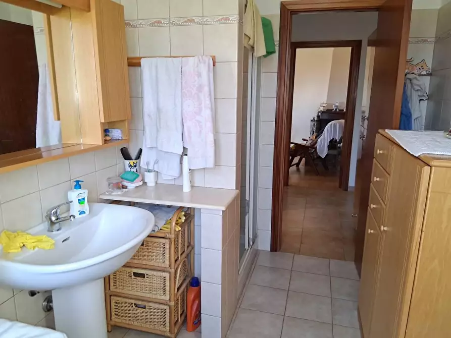 Immagine 13 di Villa in vendita  in VIA Deledda a Santadi