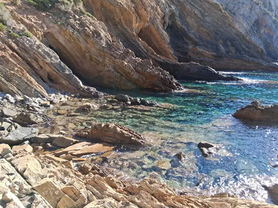 Immagine 3 di Terreno residenziale in vendita  in STRADA Provinciale 83 a Iglesias