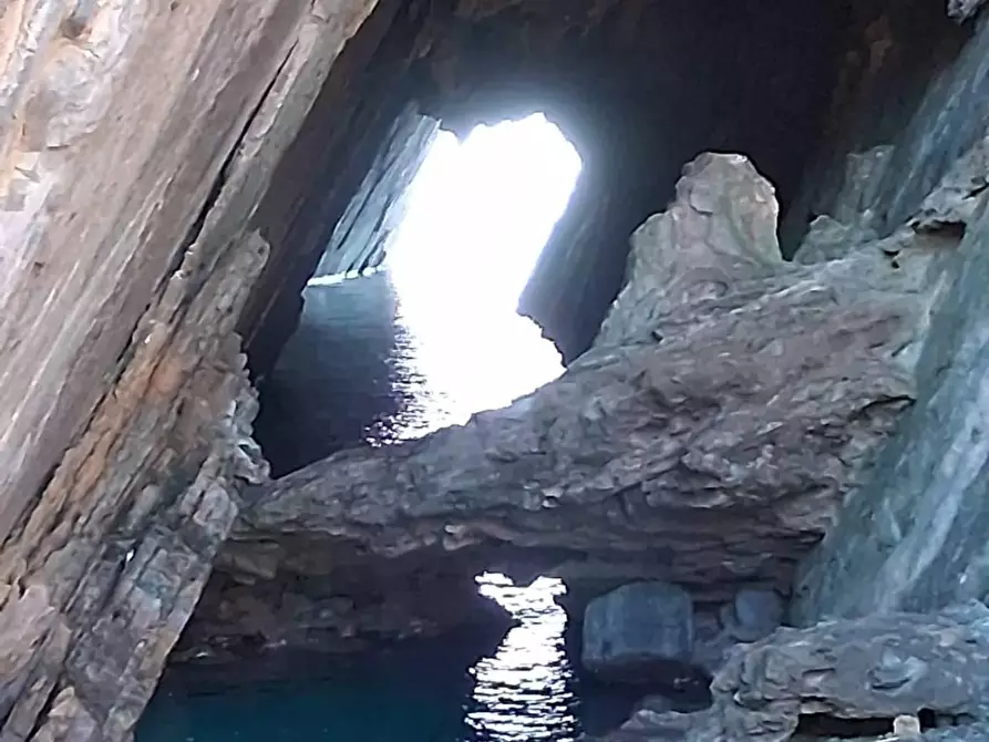 Immagine 5 di Terreno residenziale in vendita  in STRADA Provinciale 83 a Iglesias