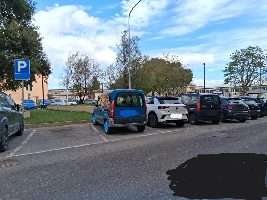 Immagine 3 di Locale commerciale in vendita  in PIAZZA Cavallera a Iglesias