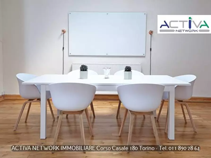 Immagine 11 di Attività commerciale in vendita  a Genova