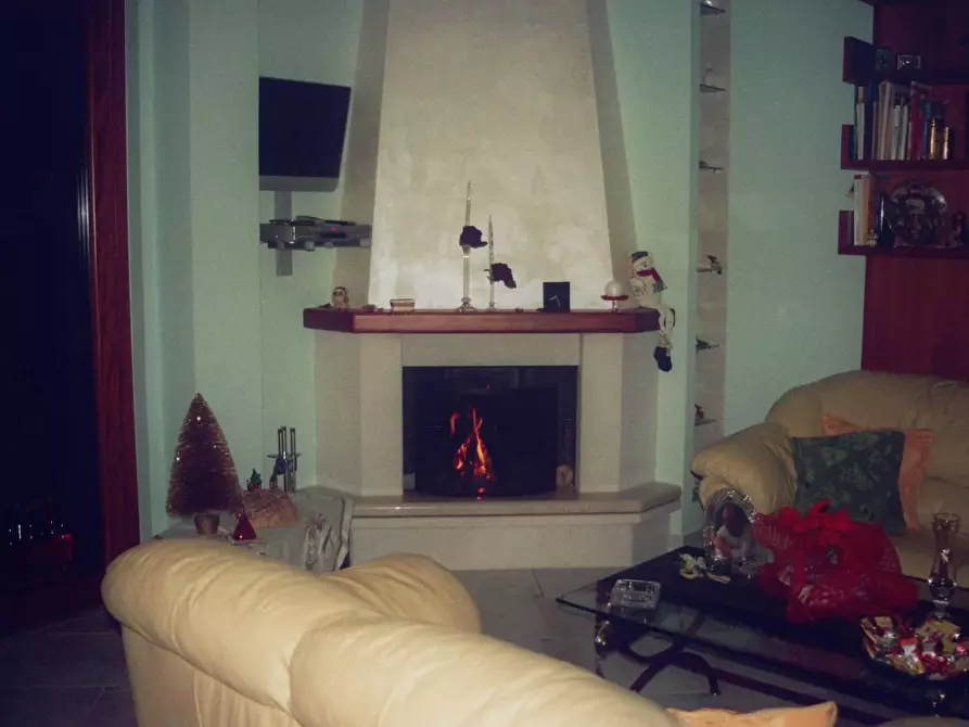 Immagine 9 di Villa in vendita  in VIA Contrada S. Lorenzo 60 a Montecorvino Rovella