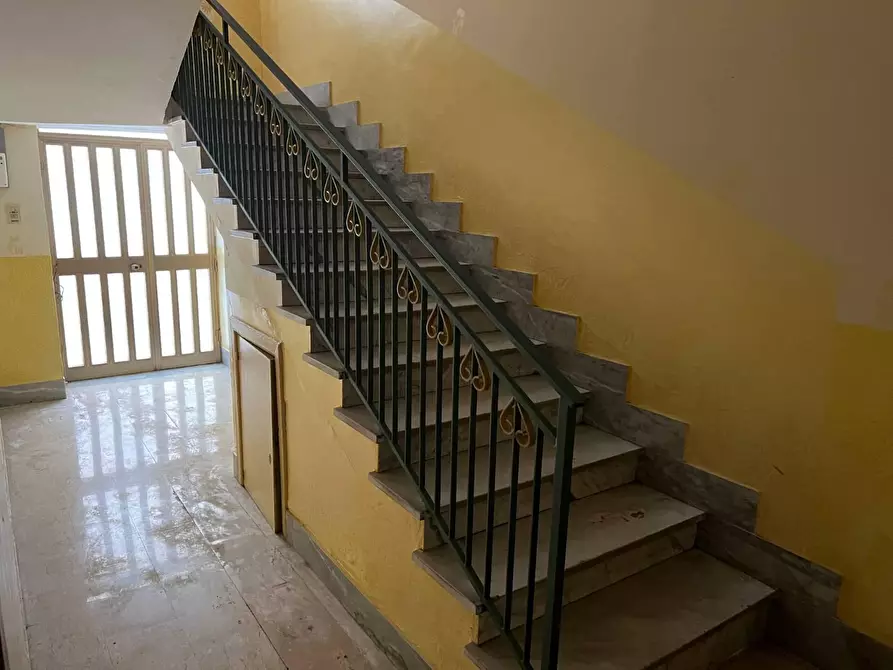 Immagine 6 di Casa semindipendente in vendita  in VIA Enrico Fermi a Battipaglia