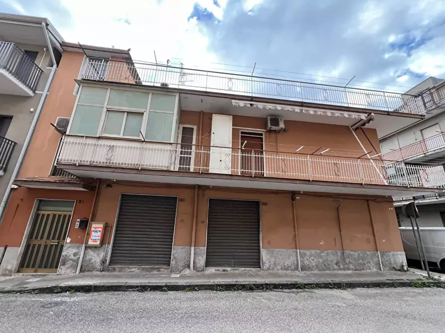 Immagine 4 di Casa semindipendente in vendita  in VIA Enrico Fermi a Battipaglia