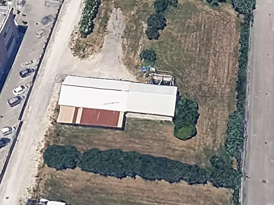 Immagine 5 di Terreno industriale in vendita  in STRADA 312 a Battipaglia