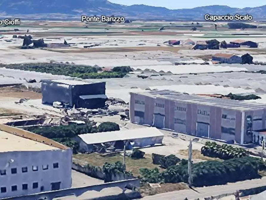 Immagine 2 di Terreno industriale in vendita  in STRADA 312 a Battipaglia
