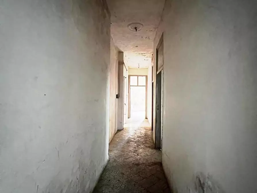 Immagine 16 di Appartamento in vendita  in VIA g mazzini 85 a Battipaglia