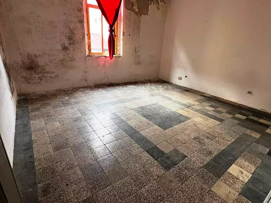 Immagine 9 di Appartamento in vendita  in VIA g mazzini 85 a Battipaglia