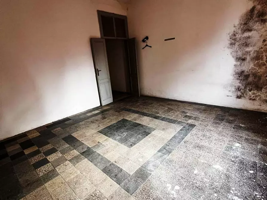 Immagine 10 di Appartamento in vendita  in VIA g mazzini 85 a Battipaglia