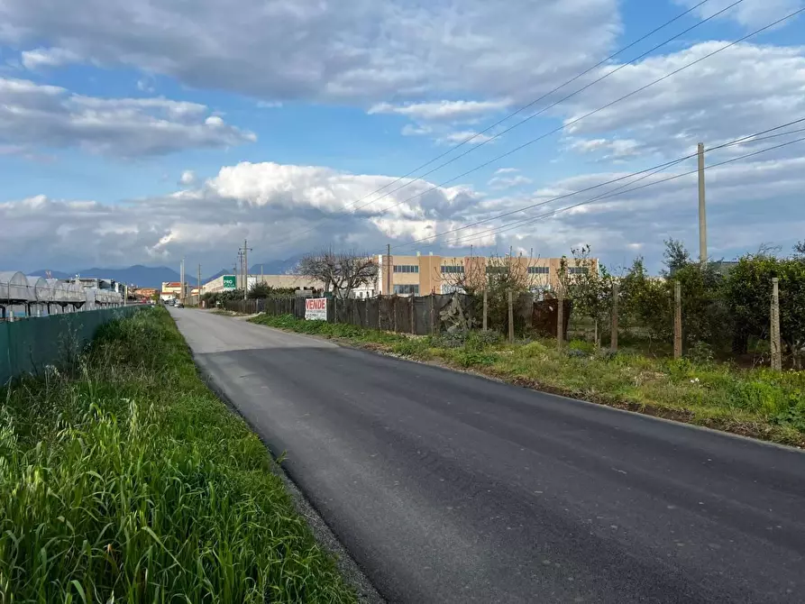 Immagine 1 di Terreno industriale in vendita  in STRADA provinciale 312 6 a Battipaglia