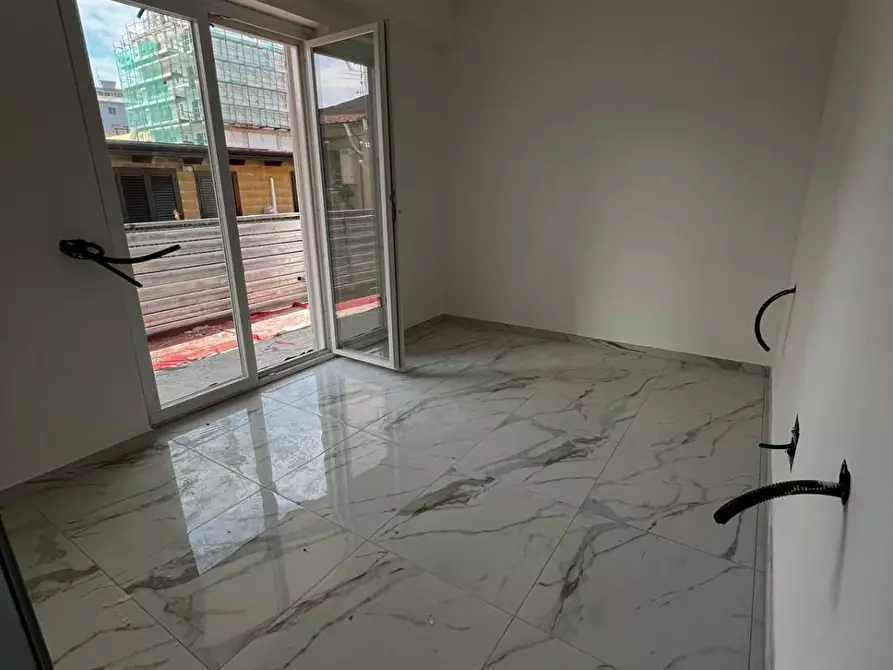 Immagine 16 di Appartamento in vendita  in VIA boccaccio a Battipaglia